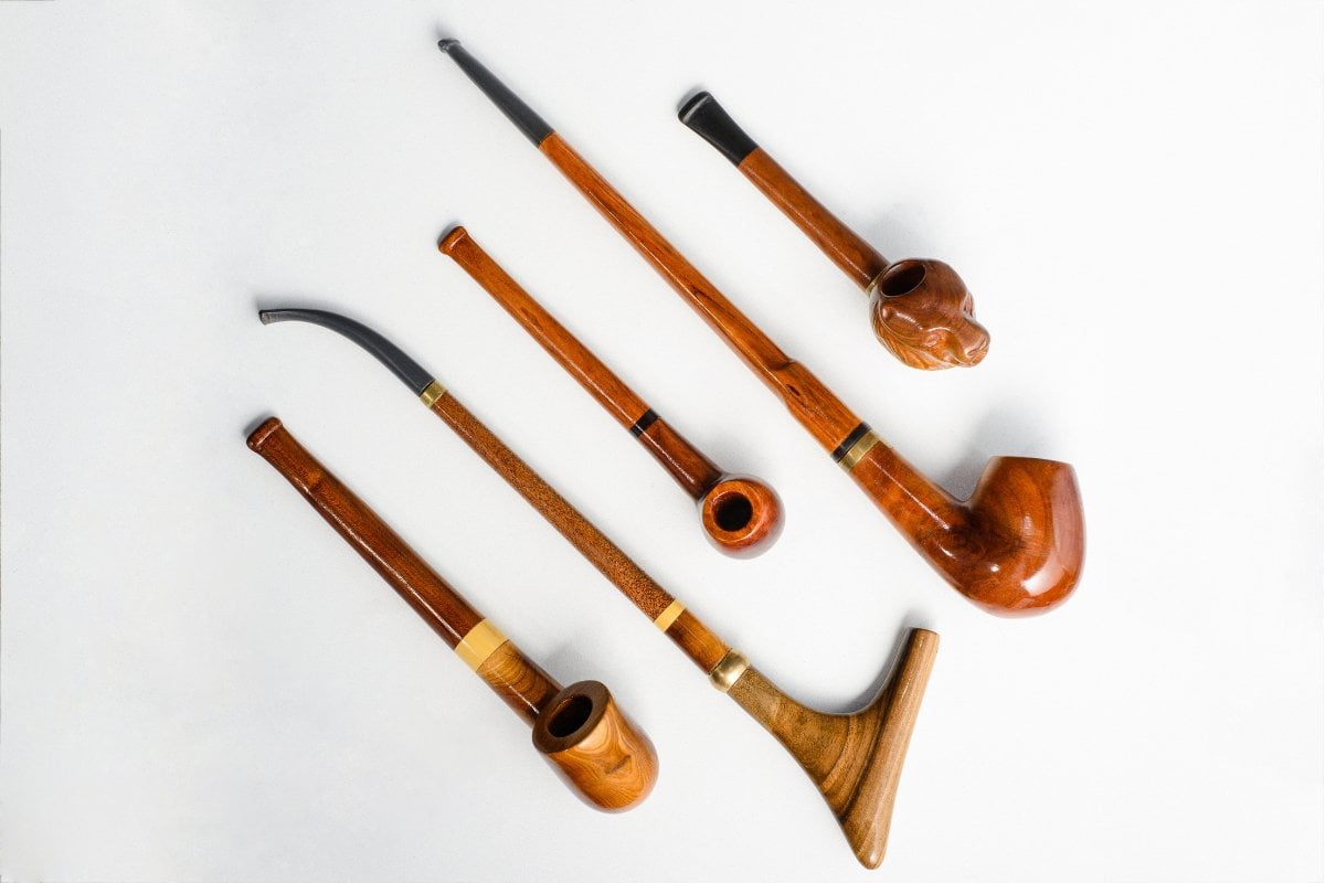 The Craftsmanship of Wooden Smoking Pipes A Timeless Tradition