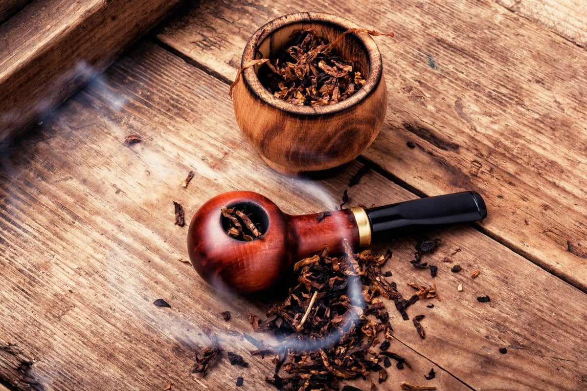 The Art of Pipe Packing Unveiling the Best Tobacco Pipe Packing Methods