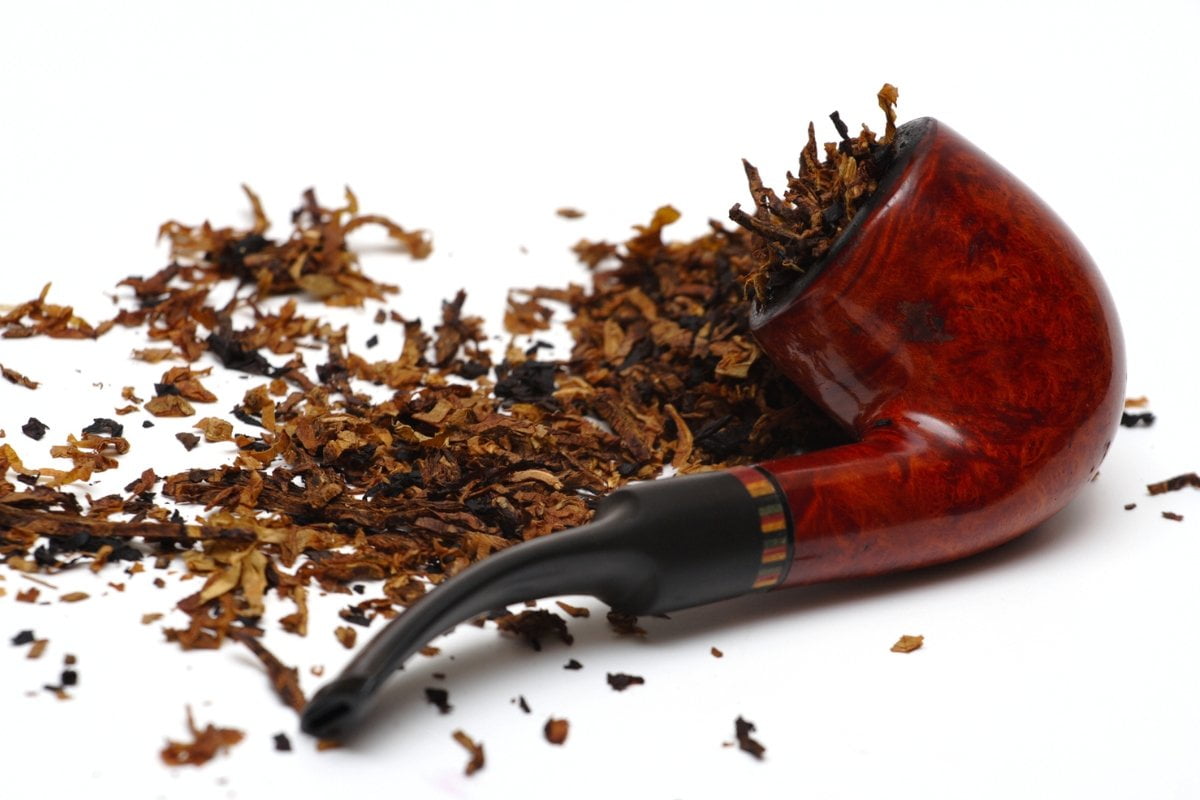 the-art-of-pipe-packing-unveiling-the-best-tobacco-pipe-packing-methods-mr-g-s-cigar-and-pipe